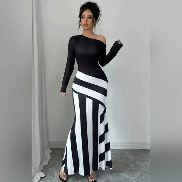 Dresses & Skirts - NWOT Long Sleeve One Shoulder Maxi Dress Women's Size L Black And White